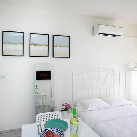 Palmove Makenzie 4 * 라르나카