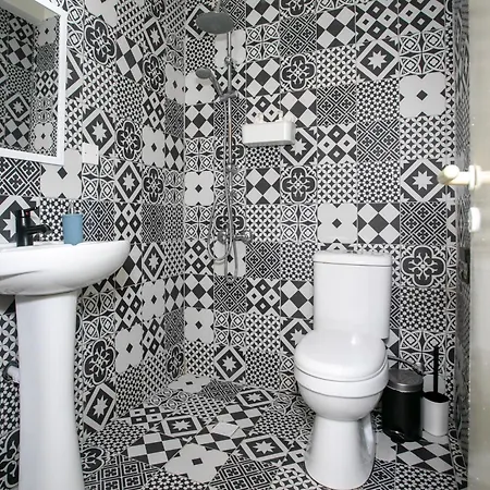 Palmove Makenzie 4 ラルナカ